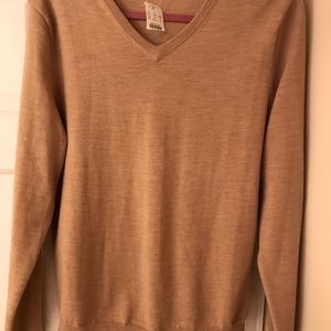 Men’s NWT J.Crew tan V-neck merino wool sweater
